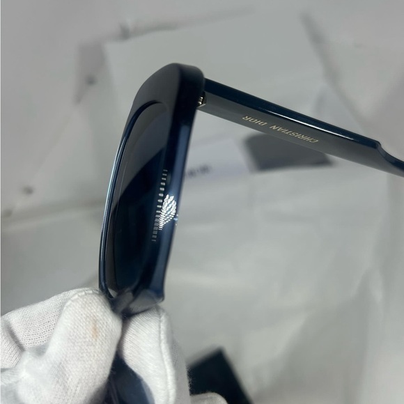 DIOR
Wildior S2U Rectangular Sunglasses - Picture 3 of 13